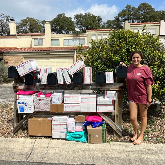 Hi Iโm Janae or A.K.A Versace_janae - Picture 5 of 9